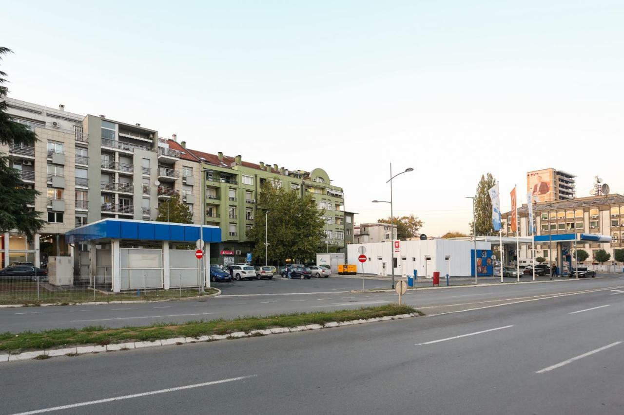 Apartment Promenada 35 Novi Sad Exterior photo